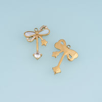 Dragonfly Crystal Pendant,14K Gold Silver Winged Insect Charm with Shell Detail and Star Dangle DIY Charm