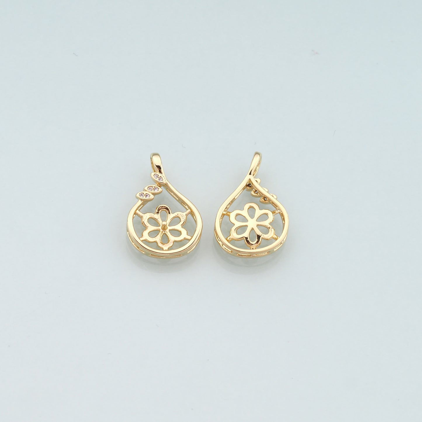 Gold Flower Charms,18K Gold Filled Flower Pendant,CZ Micro Pave Flower Charm Bracelet Necklace for DIY Jewelry Making Supply