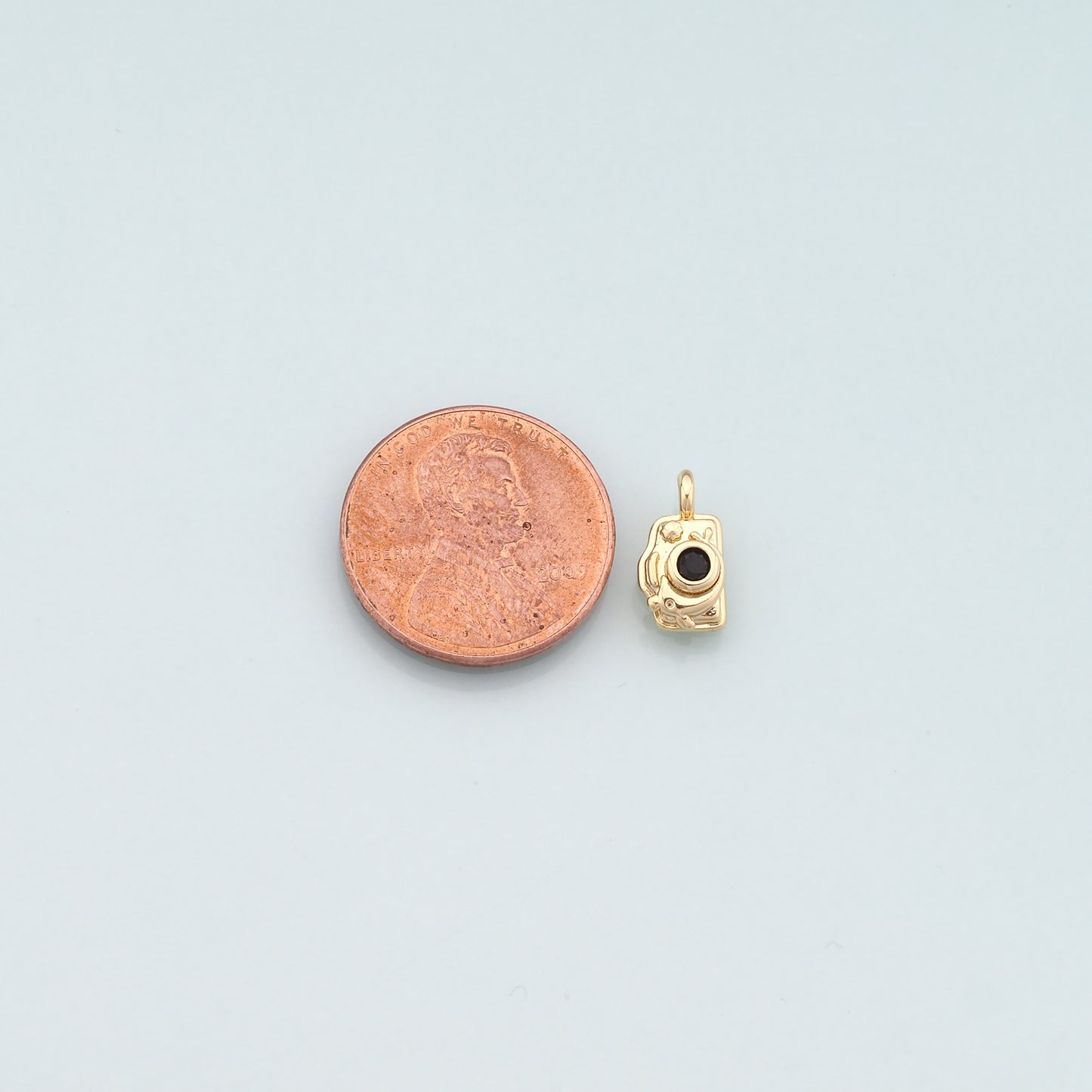 Gold Camera Charms,18K Gold Filled Camera Pendant,Camera Charm Bracelet Necklace for DIY Jewelry Making Supply