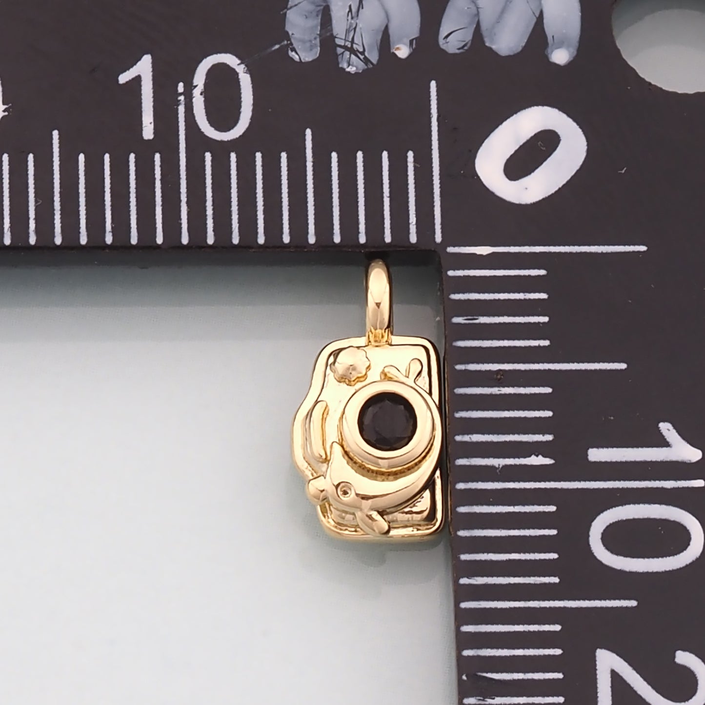 Gold Camera Charms,18K Gold Filled Camera Pendant,Camera Charm Bracelet Necklace for DIY Jewelry Making Supply