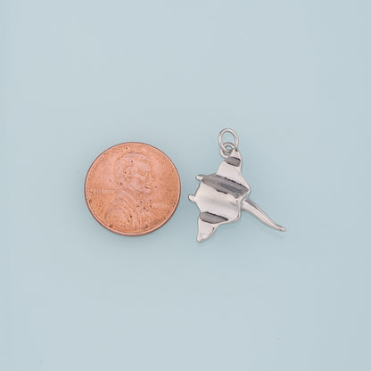 18K Gold Filled Manta Ray Pendant,Dainty Manta Ray Charm Bracelet Necklace for DIY Jewelry Making Supply