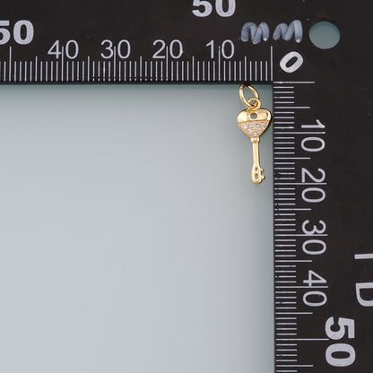 Gold Heart Key Charms,18K Gold Filled Key Pendant,Key Charm Bracelet Necklace for DIY Jewelry Making Supply