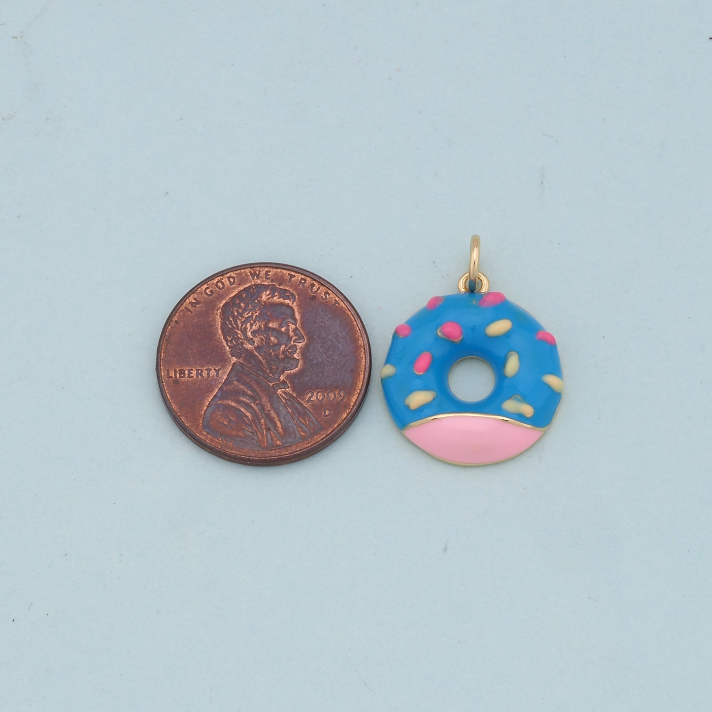 Gold Donut Charms,18K Gold Filled Donut Pendant,Donut Charm Bracelet Necklace for DIY Jewelry Making Supply