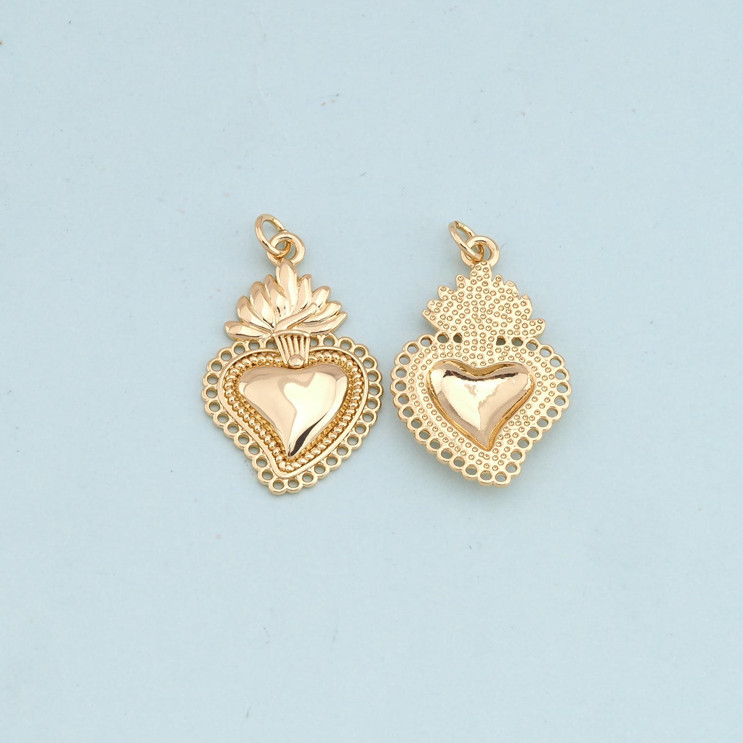 Gold sacred Heart Charms,18K Gold Filled flame sacred heart Pendant,Religious Charm Bracelet Necklace for DIY Jewelry Making Supply