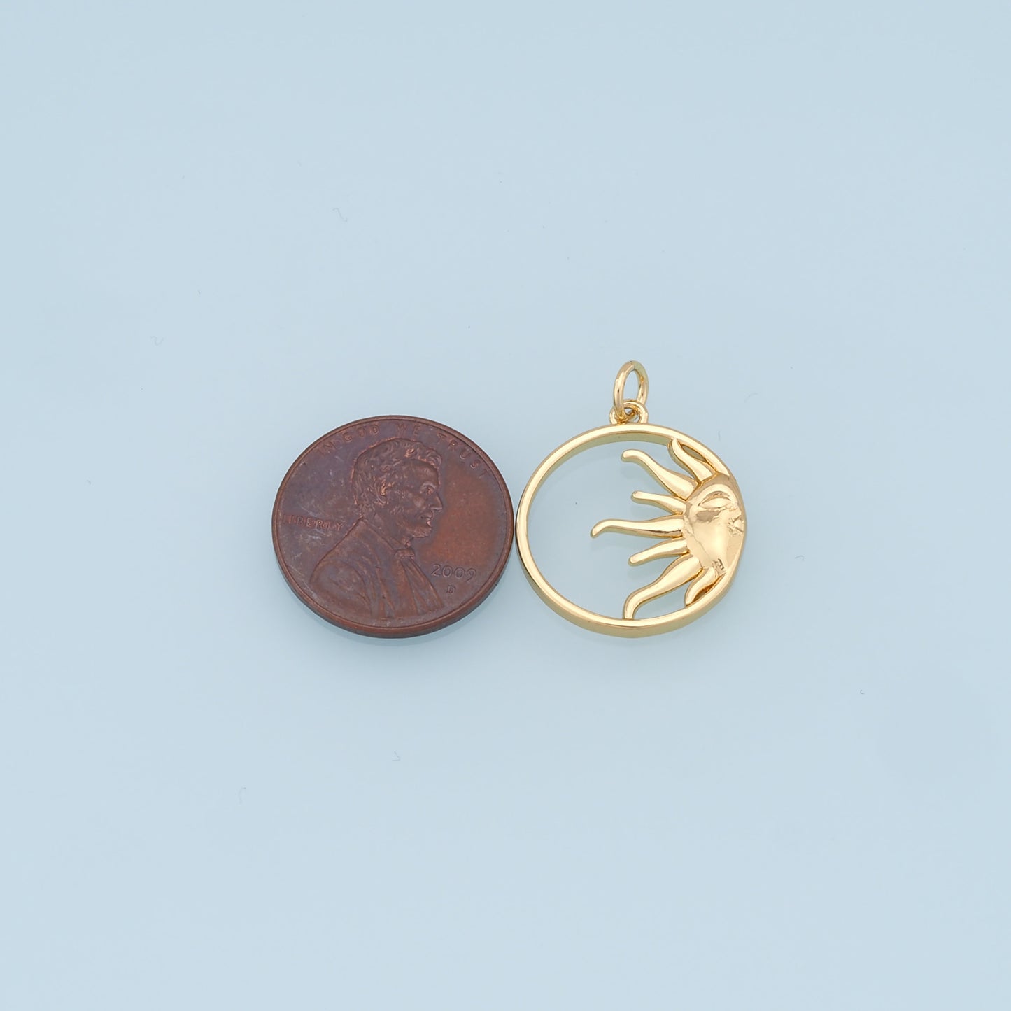 Gold Sun Charms,18K Gold Filled Round Coin Pendant,Sun Charm Bracelet Necklace for DIY Jewelry Making Supply