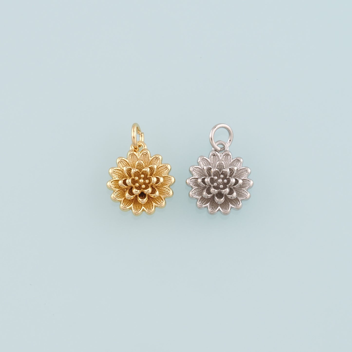 Gold Daisy Charms,18K Gold Filled Daisy Pendant,Daisy Charm Bracelet Necklace for DIY Jewelry Making Supply