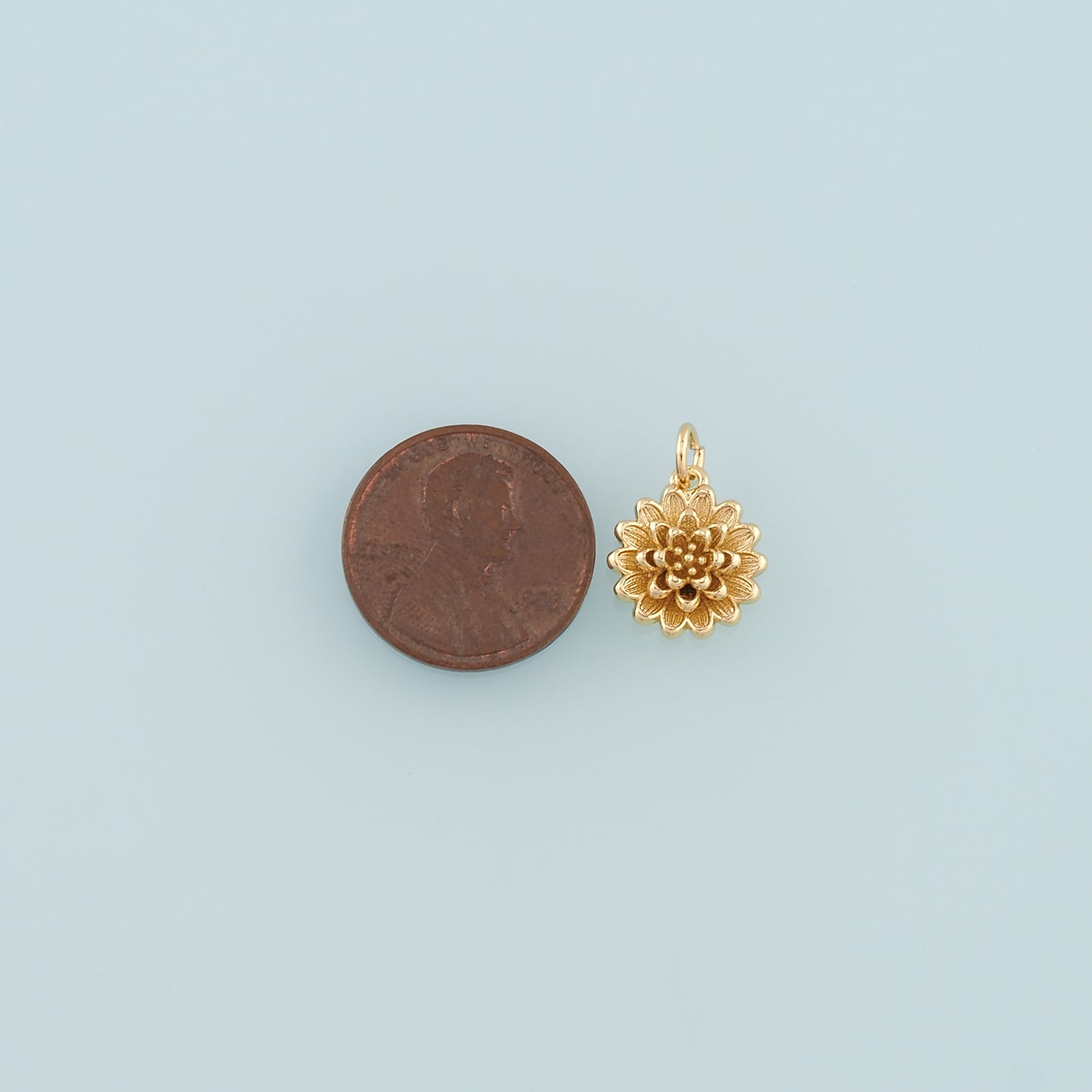Gold Daisy Charms,18K Gold Filled Daisy Pendant,Daisy Charm Bracelet Necklace for DIY Jewelry Making Supply