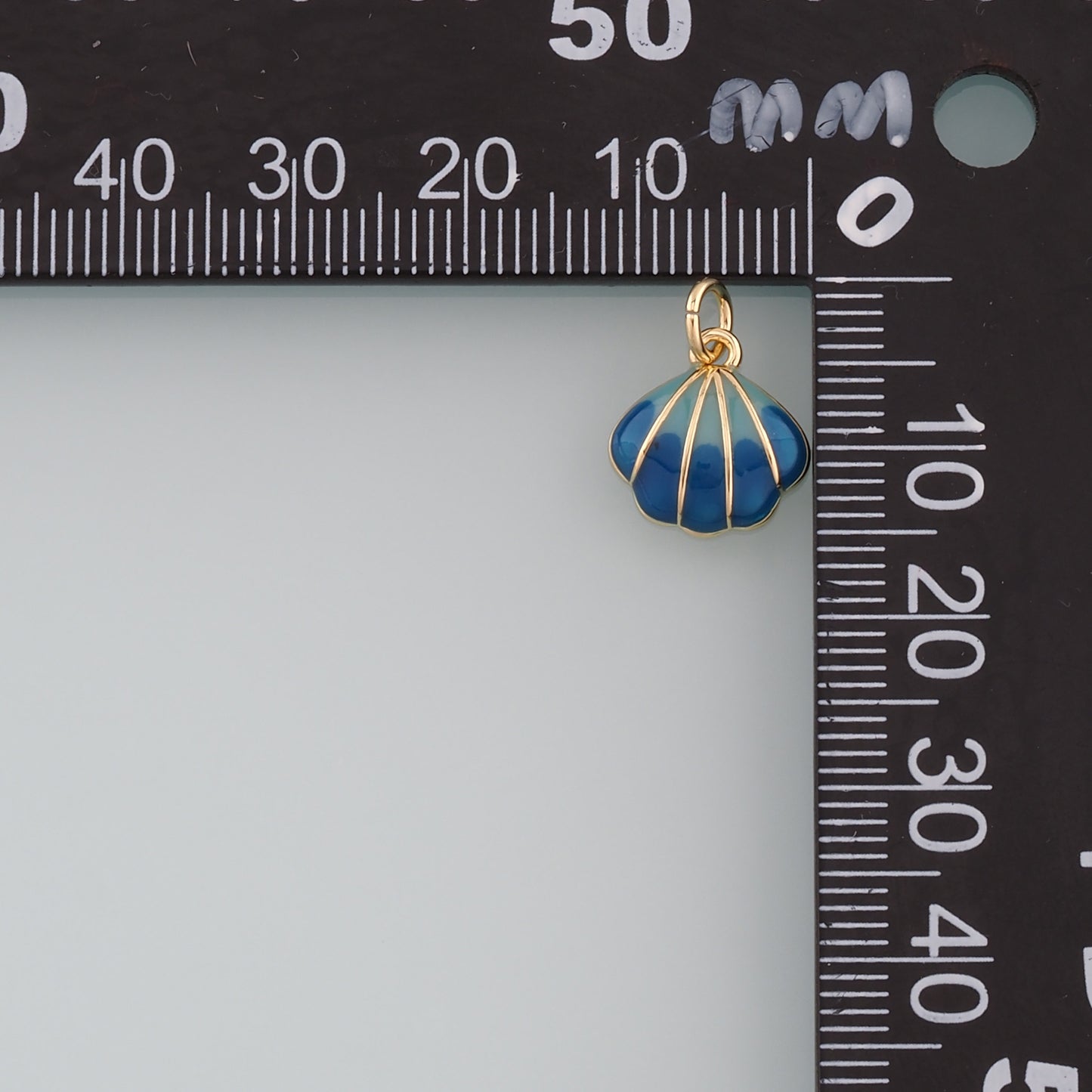 Gold Shell Charms,18K Gold Filled Scallop Pendant,Enamel Conch Shell Charm Bracelet Necklace for DIY Jewelry Making Supply