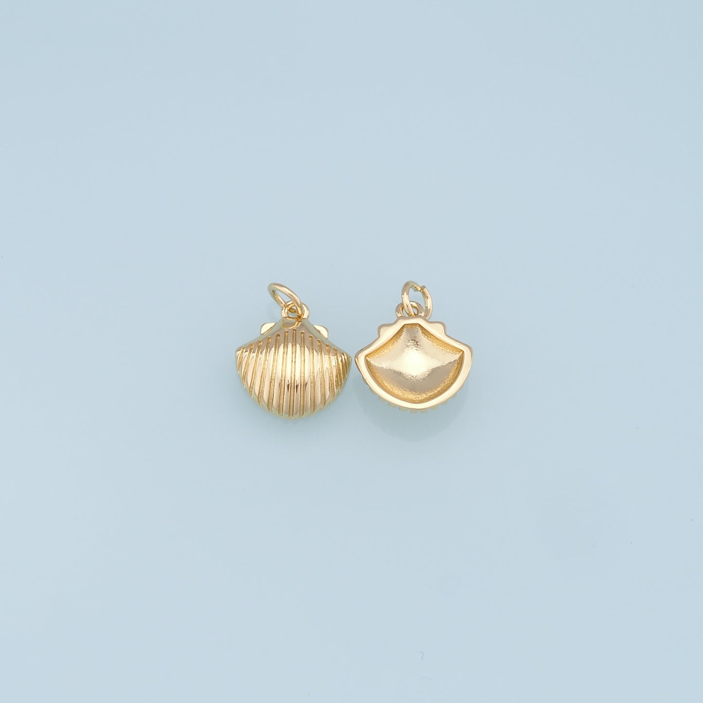 Gold Shell Charms,18K Gold Filled Conch Shell Pendant,Conch Shell Charm Bracelet Necklace for DIY Jewelry Making Supply