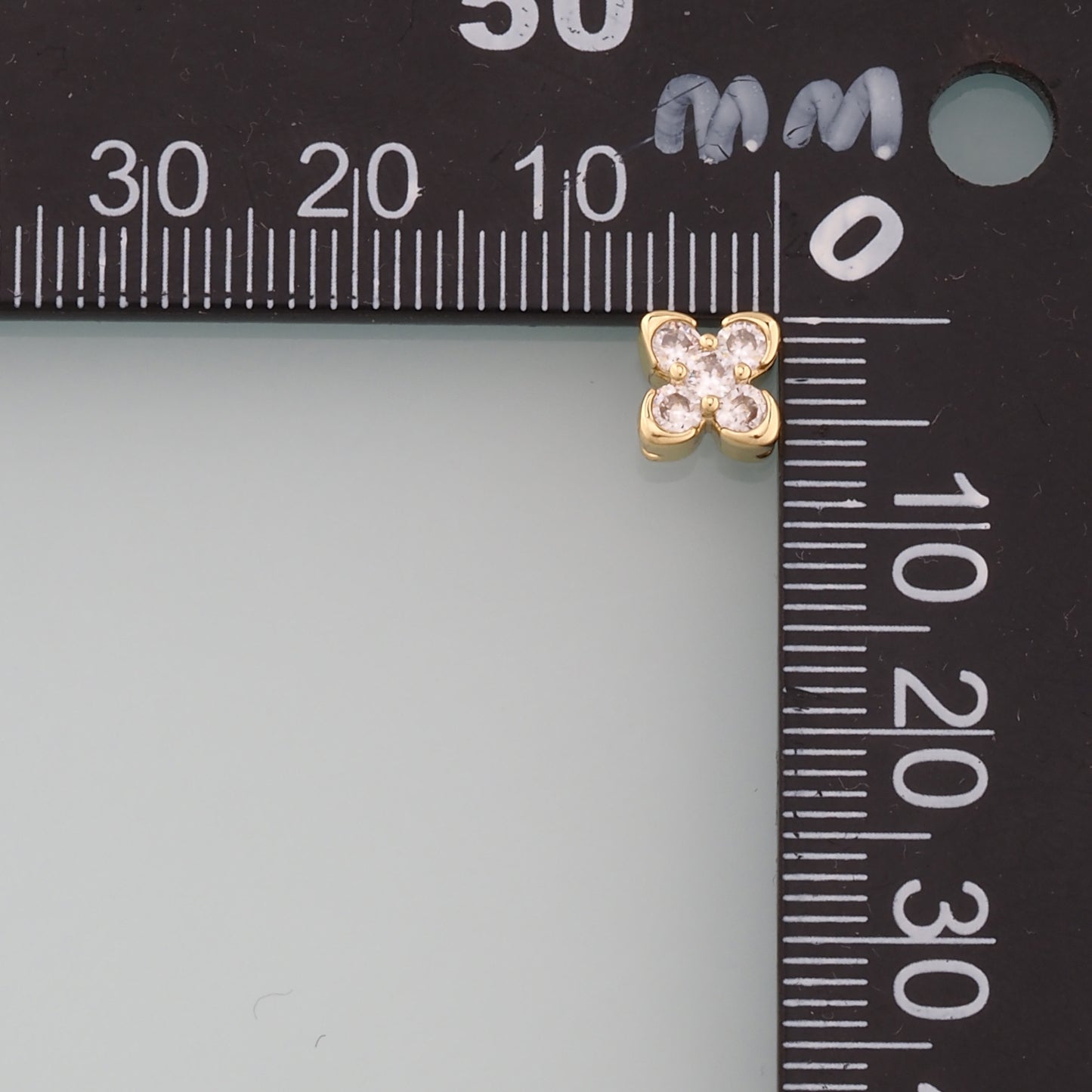 Gold Flower Spacer Beads Charms,18K Gold Filled Flower Bracelet Necklace for DIY Jewelry Making Supply