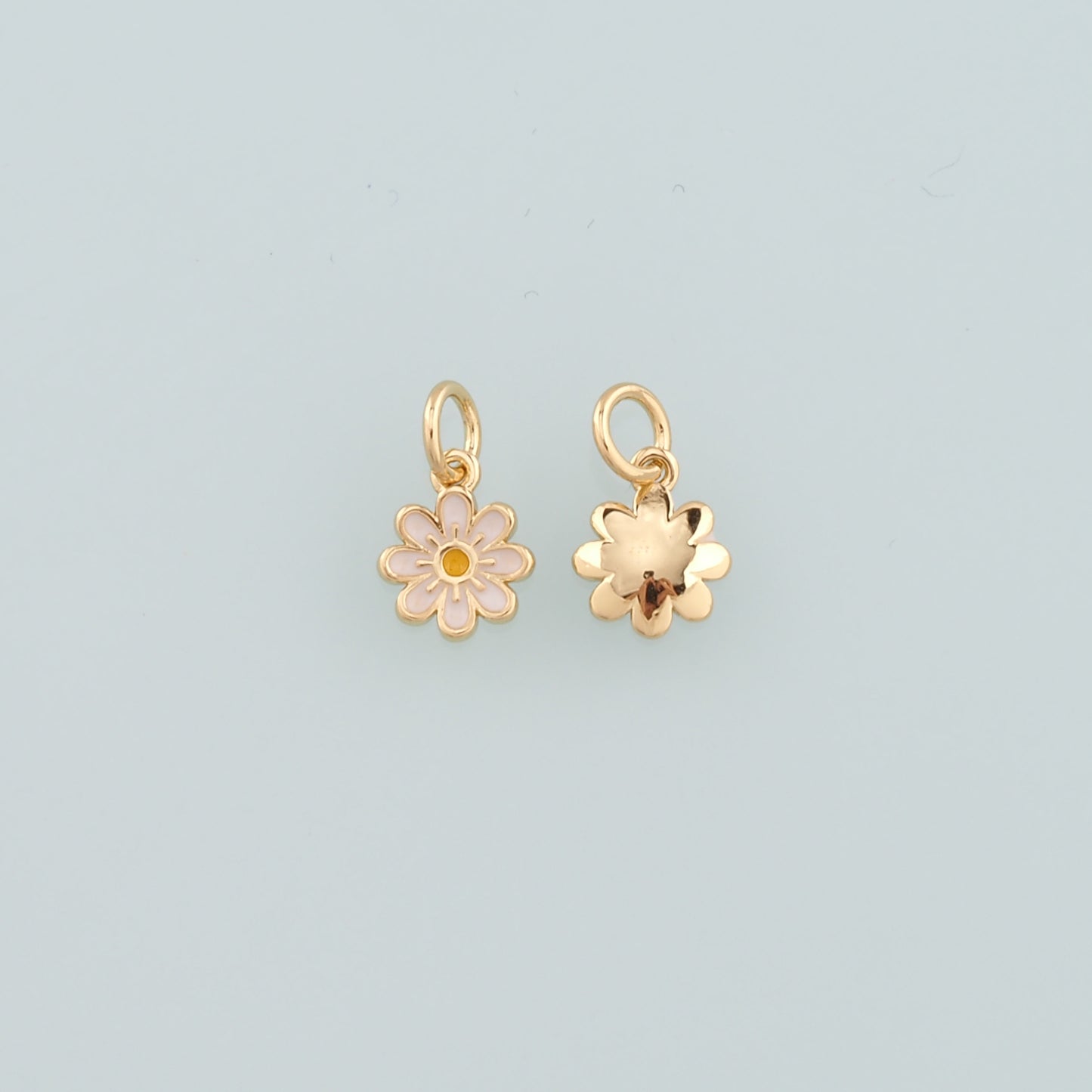 Gold Daisy Charms,18K Gold Filled Daisy Pendant,Enamel Daisy Charm Bracelet Necklace for DIY Jewelry Making Supply