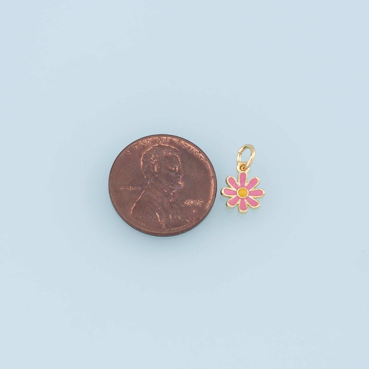 Gold Daisy Charms,18K Gold Filled Daisy Pendant,Daisy Charm Bracelet Necklace for DIY Jewelry Making Supply