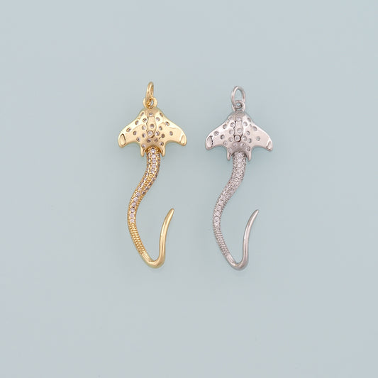 Gold Fish Charms,18K Gold Filled Manta Ray Pendant,CZ Micro Pave Manta Ray Charm Bracelet Necklace for DIY Jewelry Making Supply