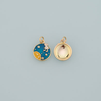 Gold Astronaut Charms,18K Gold Filled Astronaut Pendant,Enamel Universe Charm Bracelet Necklace for DIY Jewelry Making Supply