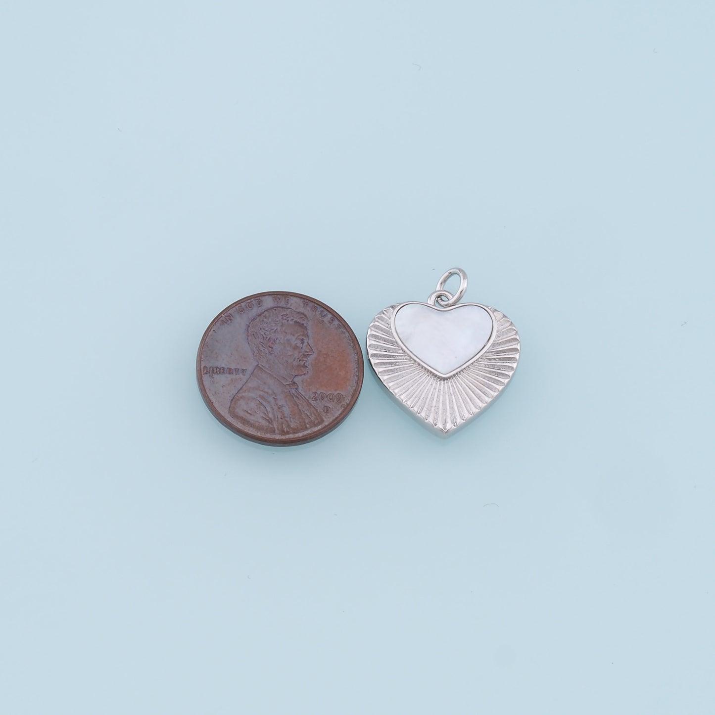 Gold Heart Charms,18K Gold Filled Heart Pendant,Heart Charm Bracelet Necklace for DIY Jewelry Making Supply