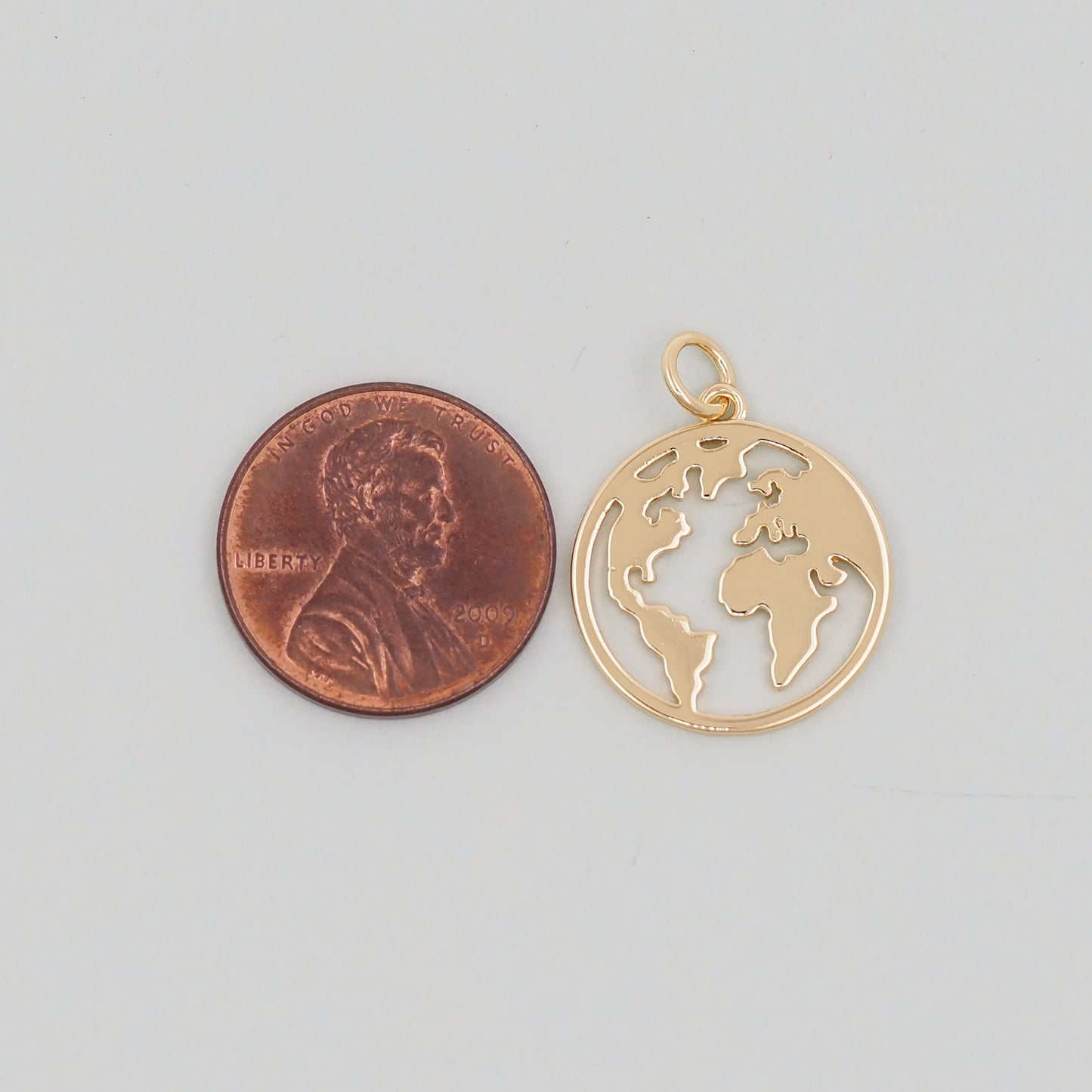 Gold Earth Charms,18K Gold Filled World Map Pendant,World Map Charm Bracelet Necklace for DIY Jewelry Making Supply