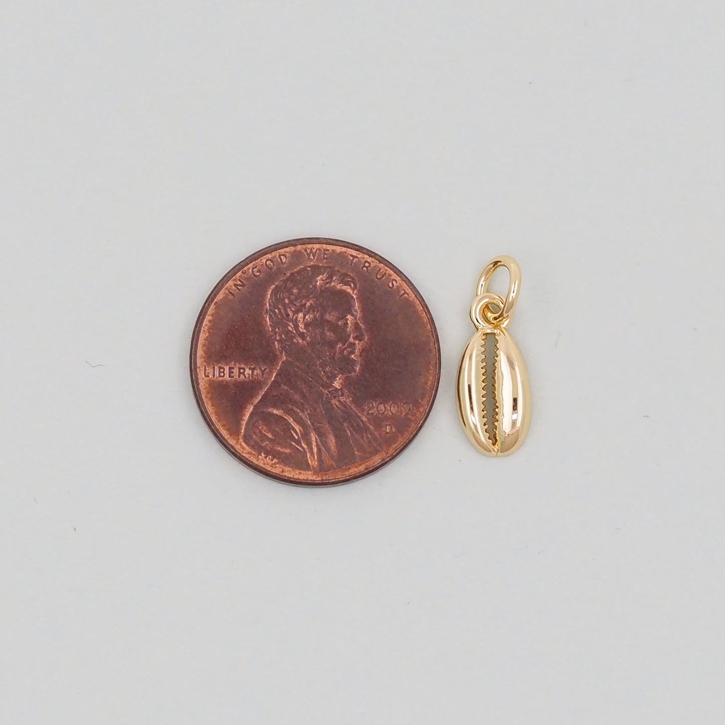 Gold Shell Charms,18K Gold Filled Conch Shell Pendant,Conch Shell Charm Bracelet Necklace for DIY Jewelry Making Supply