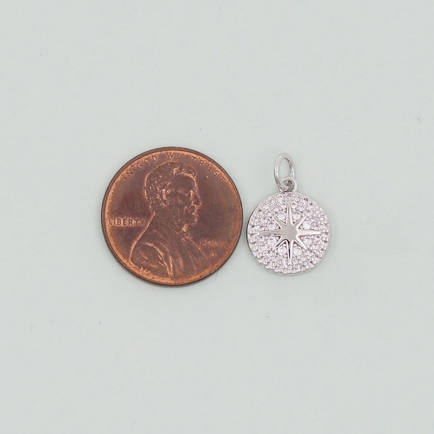 Gold Round Star Charms,18K Gold Filled Starburst Pendant,North Star Charm Bracelet Necklace for DIY Jewelry Making Supply