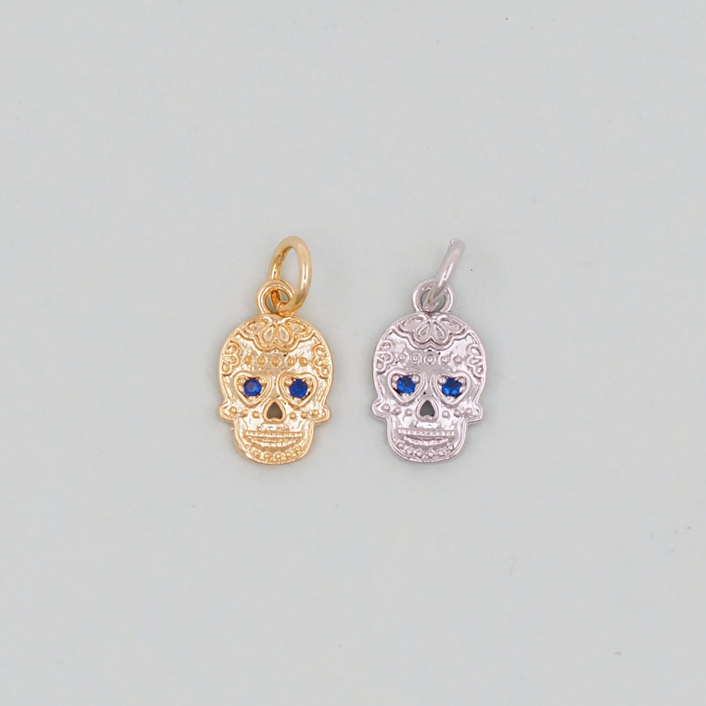 Gold Skull Charms,18K Gold Filled Skull Pendant,Skull Charm Bracelet Necklace for DIY Jewelry Making Supply