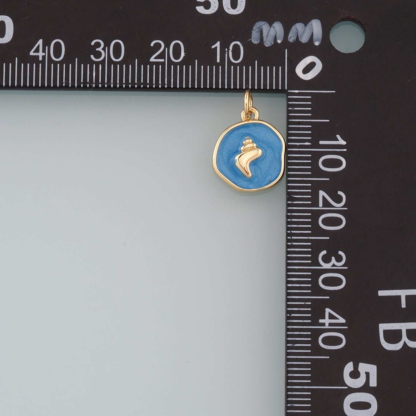 Gold Conch Charms,18K Gold Filled Conch Pendant,Enamel Conch Shell Charm Bracelet Necklace for DIY Jewelry Making Supply
