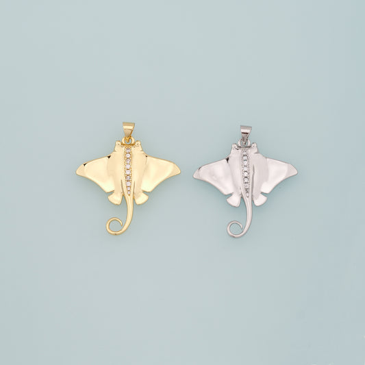 Gold Fish Charms,18K Gold Filled Manta Ray Pendant,CZ Micro Pave Manta Ray Charm Bracelet Necklace for DIY Jewelry Making Supply