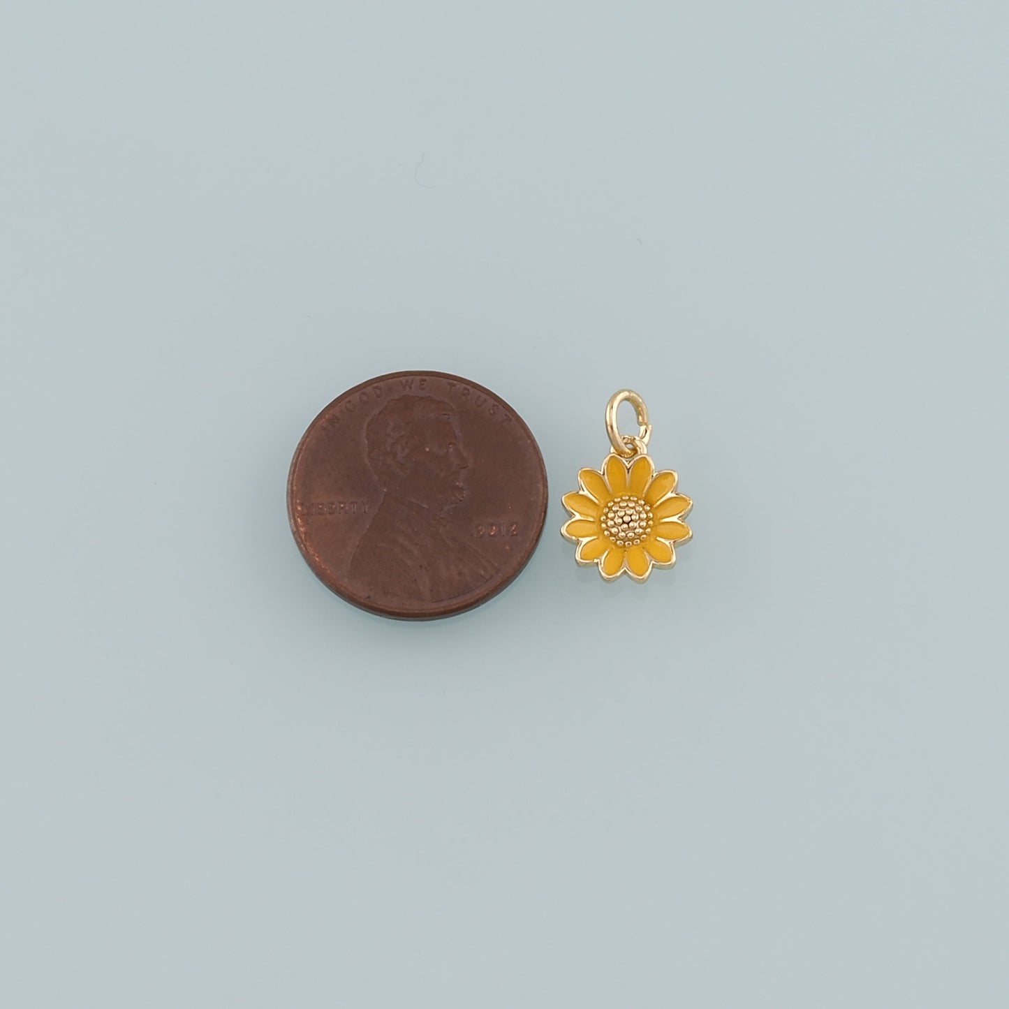 Gold Daisy Charms,18K Gold Filled Daisy Pendant,Enamel Daisy Charm Bracelet Necklace for DIY Jewelry Making Supply