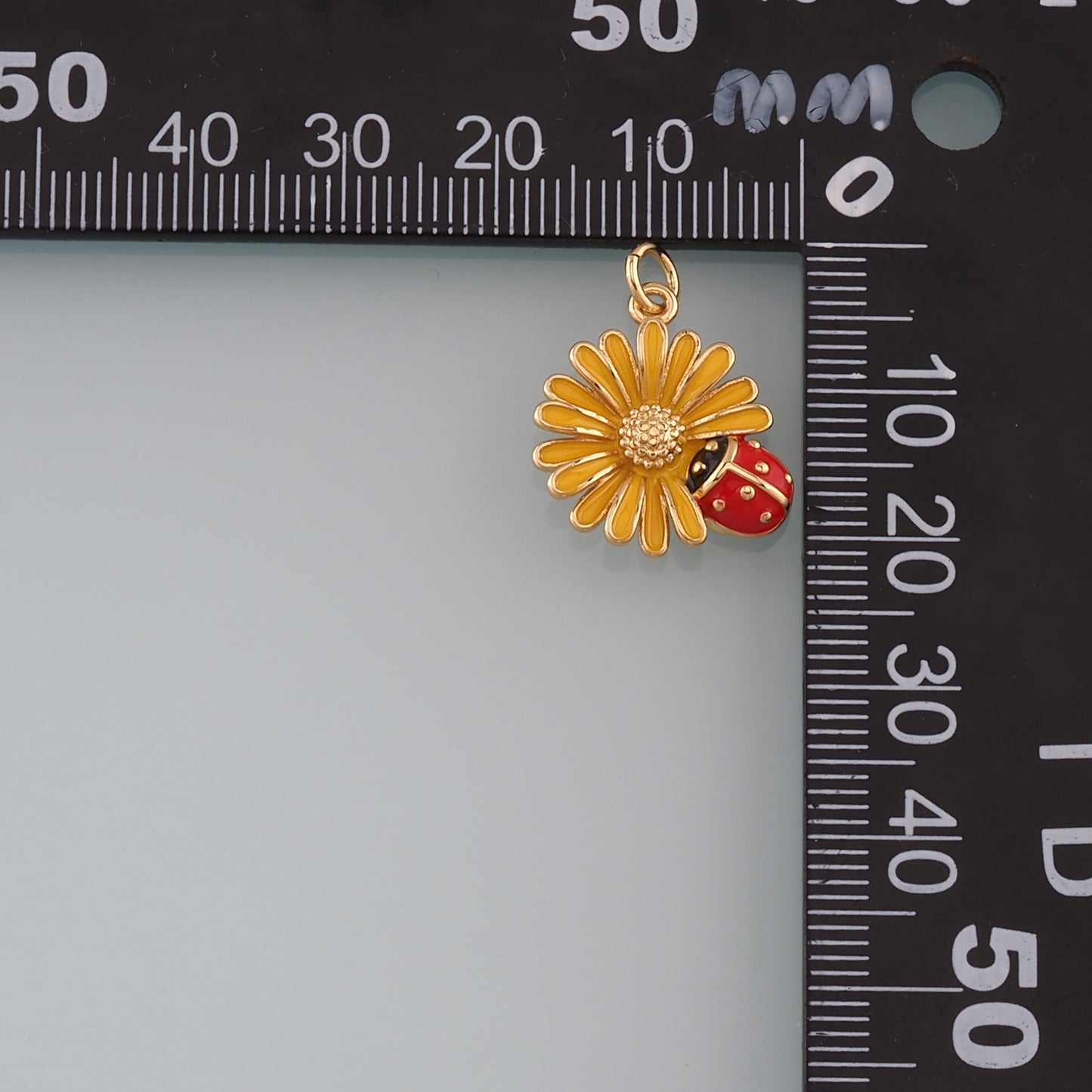 Gold Ladybug Daisy Charms,18K Gold Filled Daisy Pendant,Enamel Ladybug Charms Bracelet Necklace for DIY Jewelry Making Supply