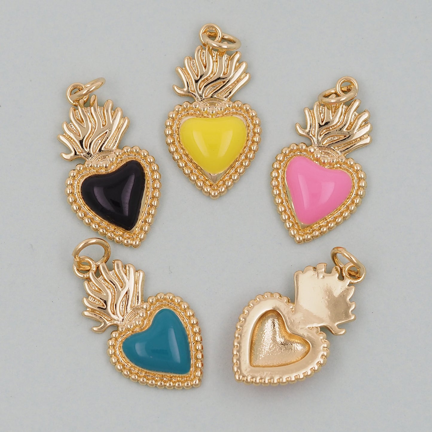 Gold sacred Heart Charms,18K Gold Filled sacred heart Pendant,Religious Charm Bracelet Necklace for DIY Jewelry Making Supply