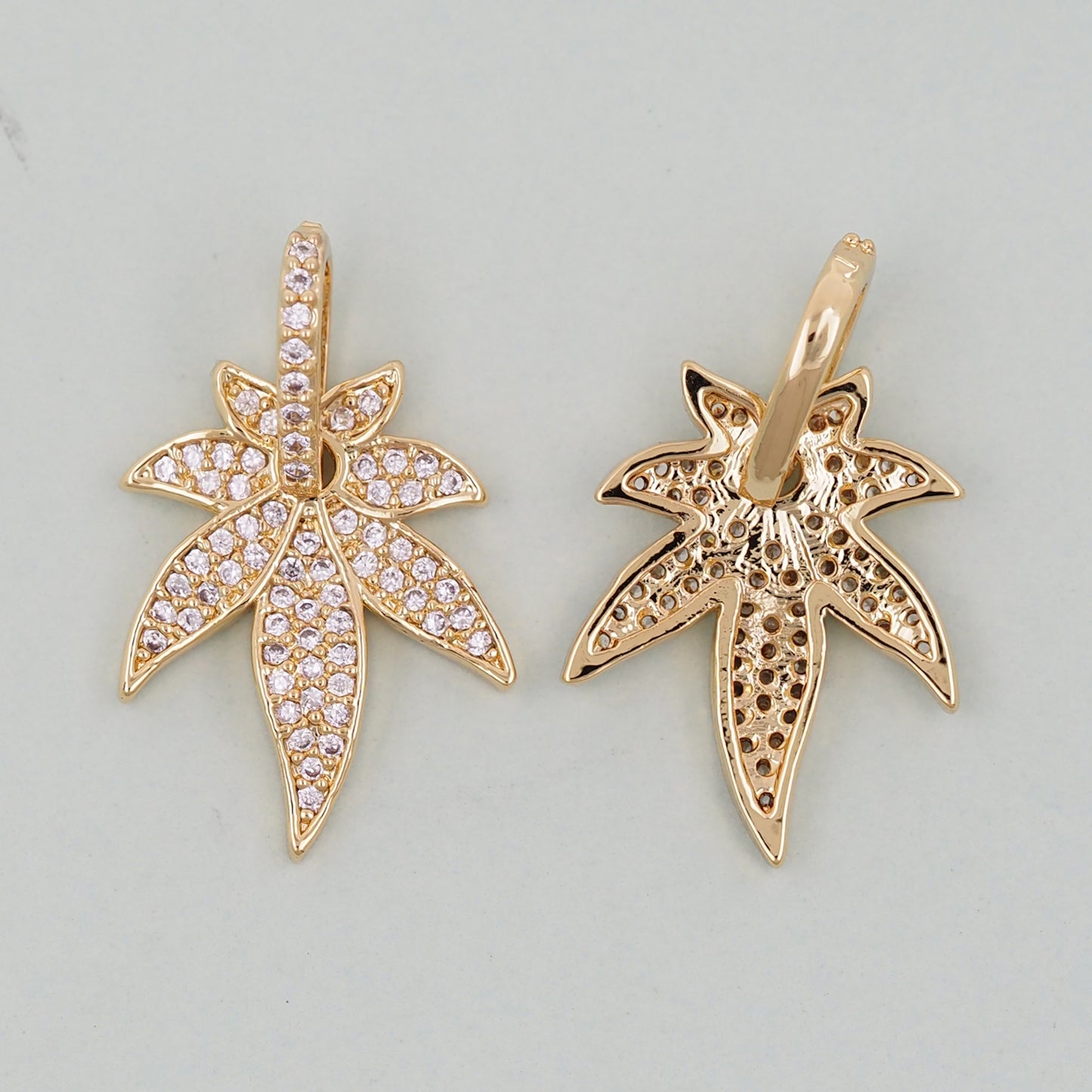 Gold Maple Leaf Charms,18K Gold Filled Maple Leaf Pendant,Maple Leaf Charm Bracelet Necklace for DIY Jewelry Making Supply