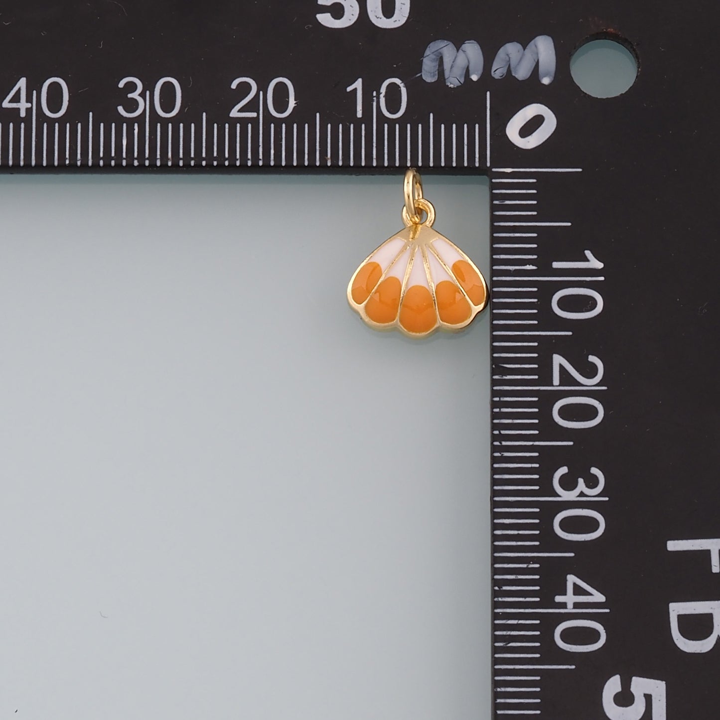 Gold Shell Charms,18K Gold Filled Scallop Pendant,Enamel Conch Shell Charm Bracelet Necklace for DIY Jewelry Making Supply