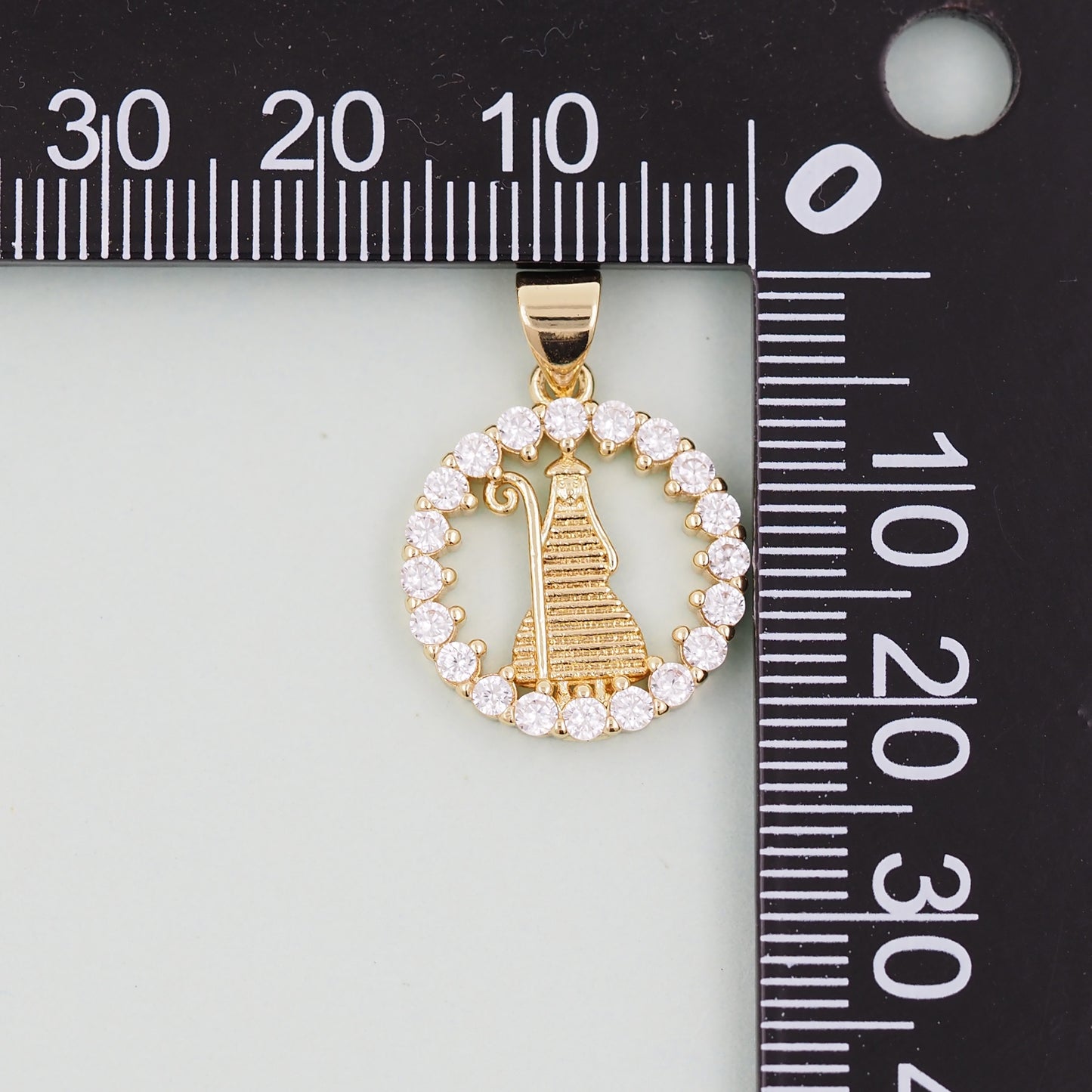 Gold virgin mary Charms,18K Gold Filled virgin mary Pendant,virgin mary Charm Bracelet Necklace for DIY Jewelry Making Supply