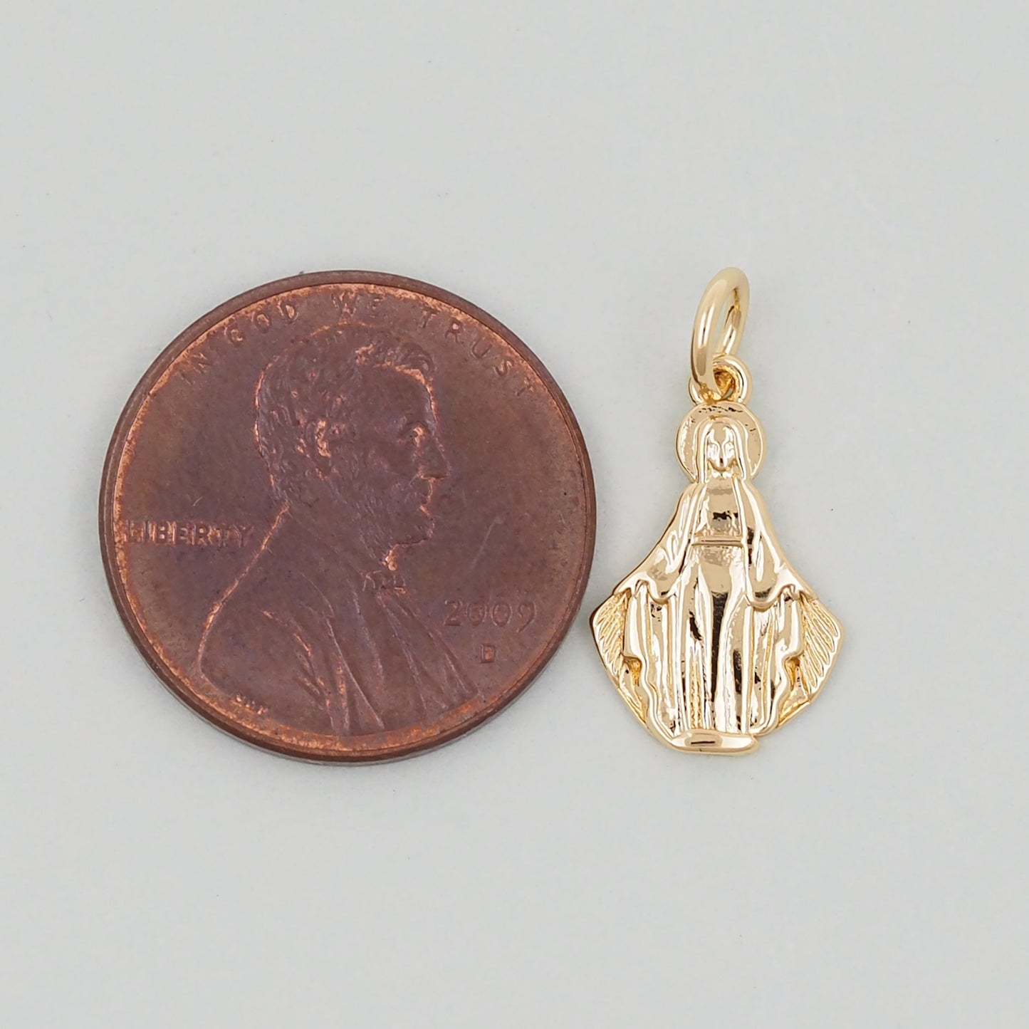 Gold Our Lady of Guadalupe Charms,18K Gold Filled virgin mary Pendant Charm Bracelet Necklace for DIY Jewelry Making Supply