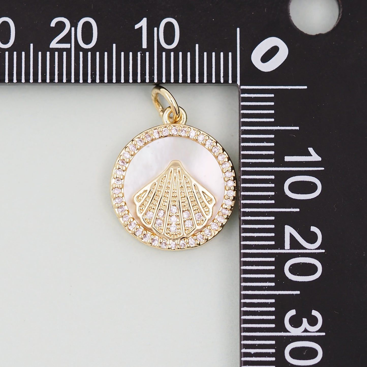 Gold Shell Charms,18K Gold Filled Conch Shell Pendant,Conch Shell Charm Bracelet Necklace for DIY Jewelry Making Supply