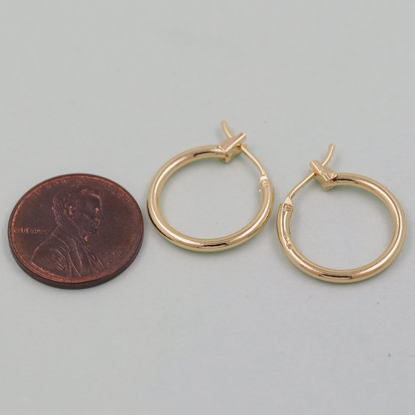 1pair 18K Gold Filled thin Hoops Earrings,Gold Earrings,Dainty Hoops Huggie,Gold Huggies Hoop Earrings 20mm