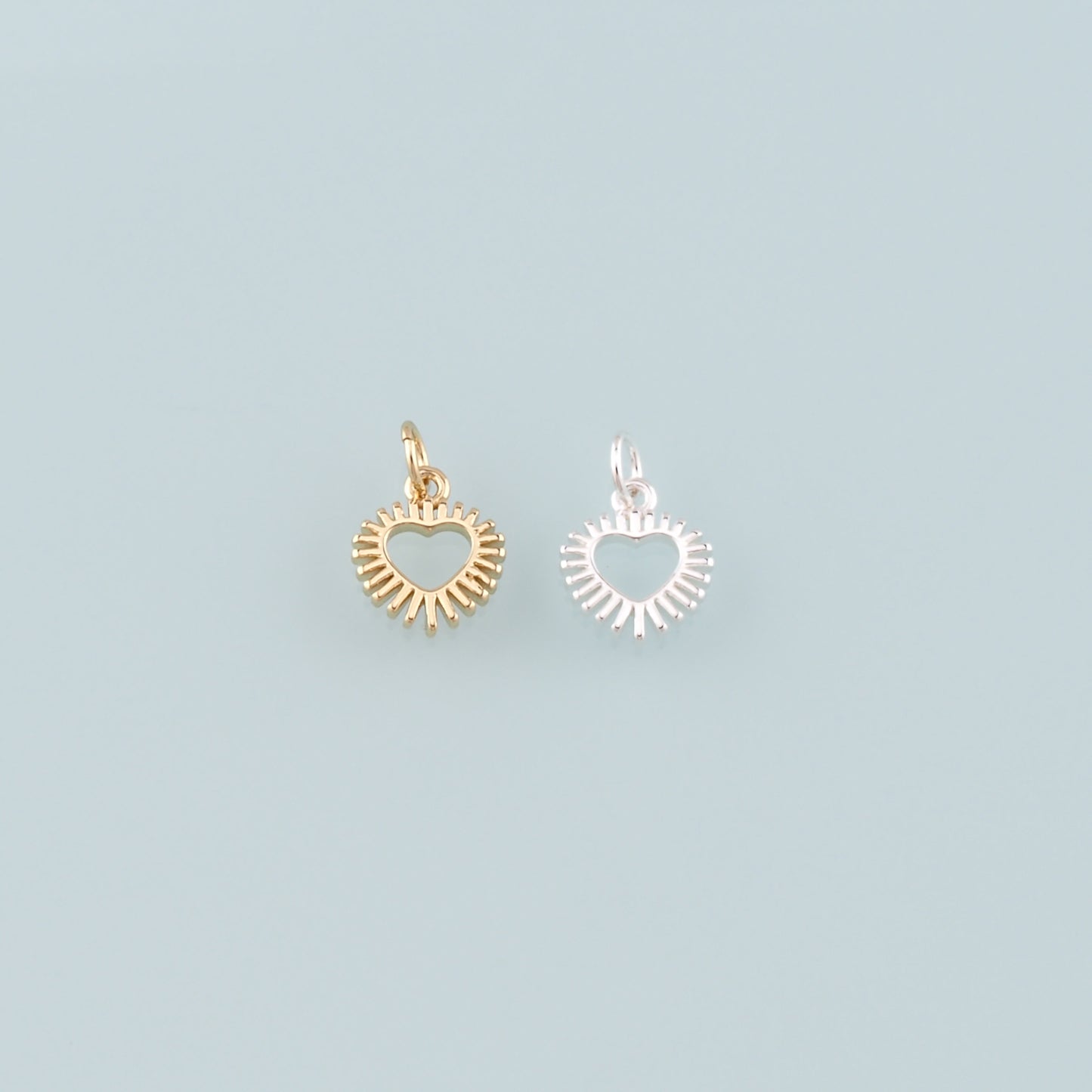 Gold Heart Charms,18K Gold Filled Heart Pendant,Dainty Heart Charm Bracelet Necklace for DIY Jewelry Making Supply