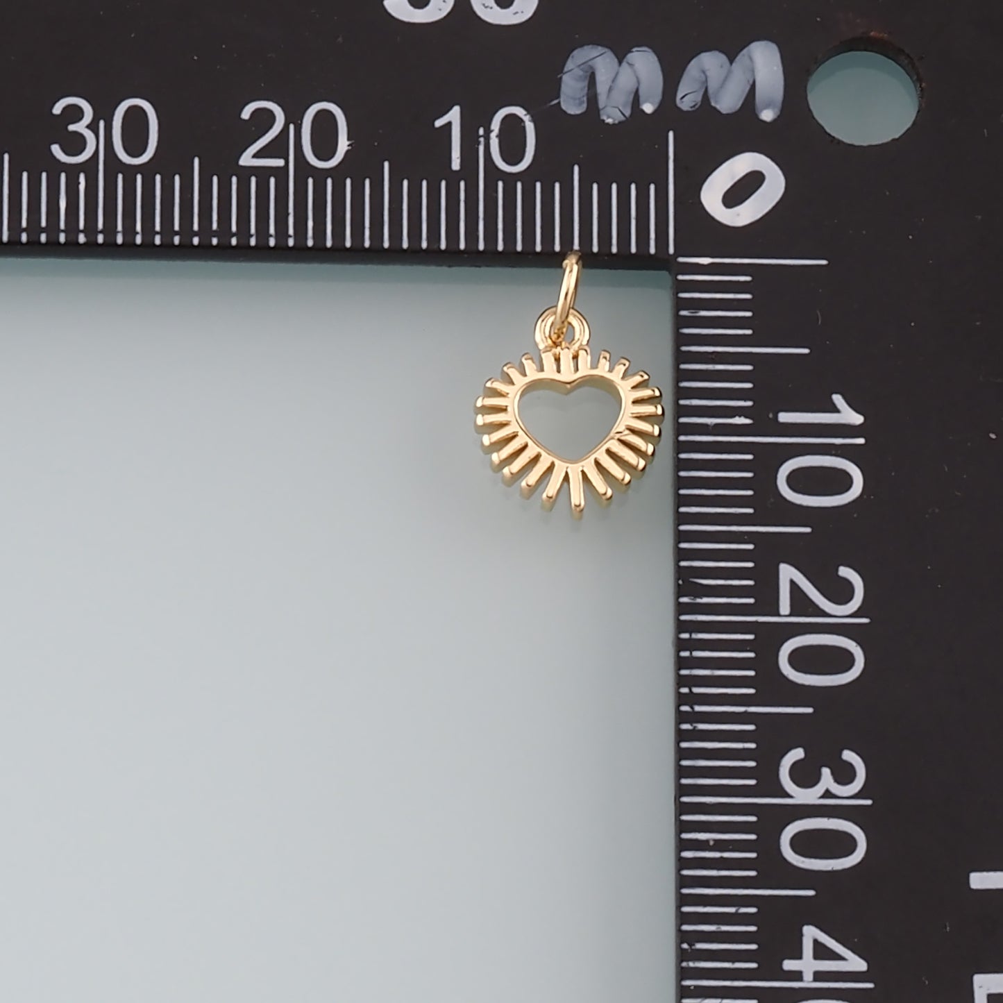Gold Heart Charms,18K Gold Filled Heart Pendant,Dainty Heart Charm Bracelet Necklace for DIY Jewelry Making Supply