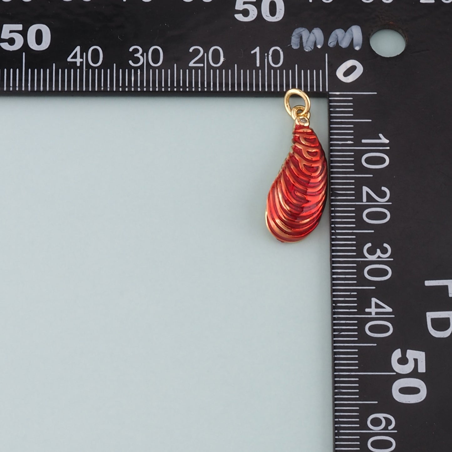 Gold Oyster Charms,18K Gold Filled Conch Pendant,Enamel Conch Shell Charm Bracelet Necklace for DIY Jewelry Making Supply