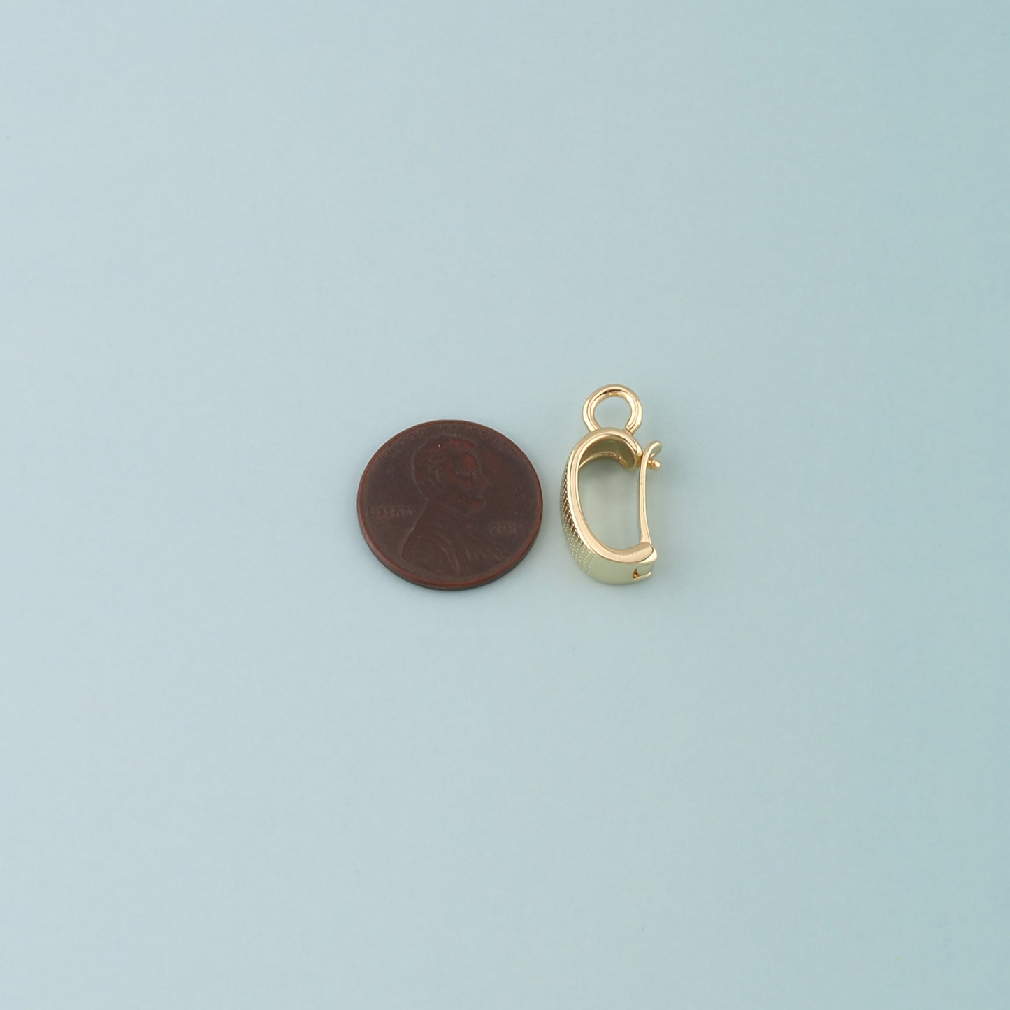18K Gold Filled Oval Carabiner Clasp,Carabiner Lock Connector for DIY Jewelry Clasp Finding Necklace Bracelet