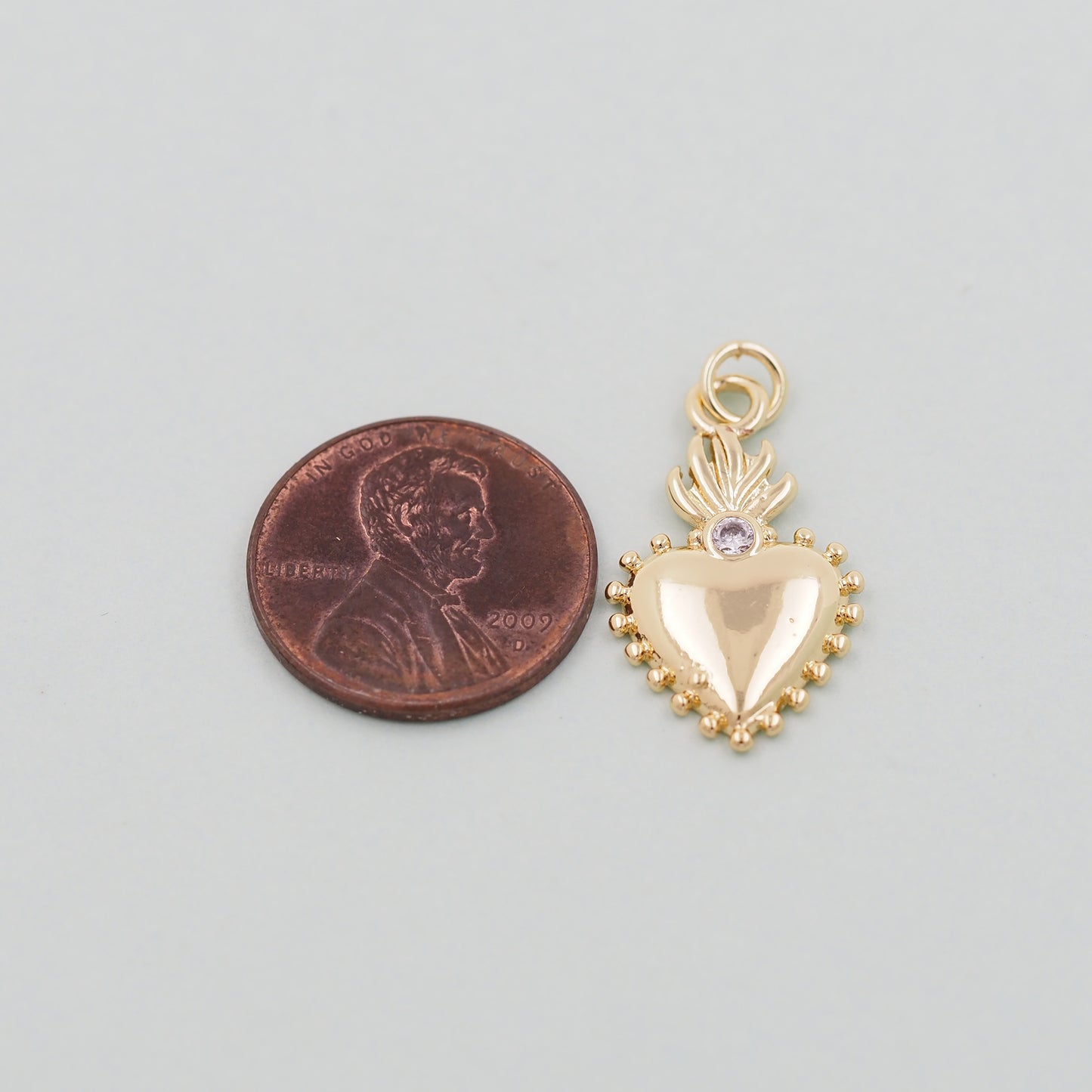 Gold sacred Heart Charms,18K Gold Filled flame sacred heart Pendant,Religious Charm Bracelet Necklace for DIY Jewelry Making Supply