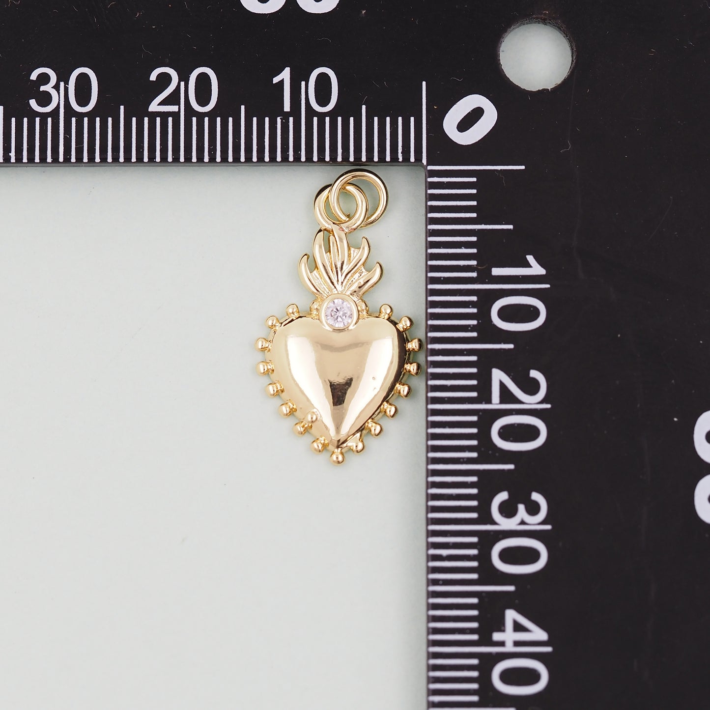 Gold sacred Heart Charms,18K Gold Filled flame sacred heart Pendant,Religious Charm Bracelet Necklace for DIY Jewelry Making Supply