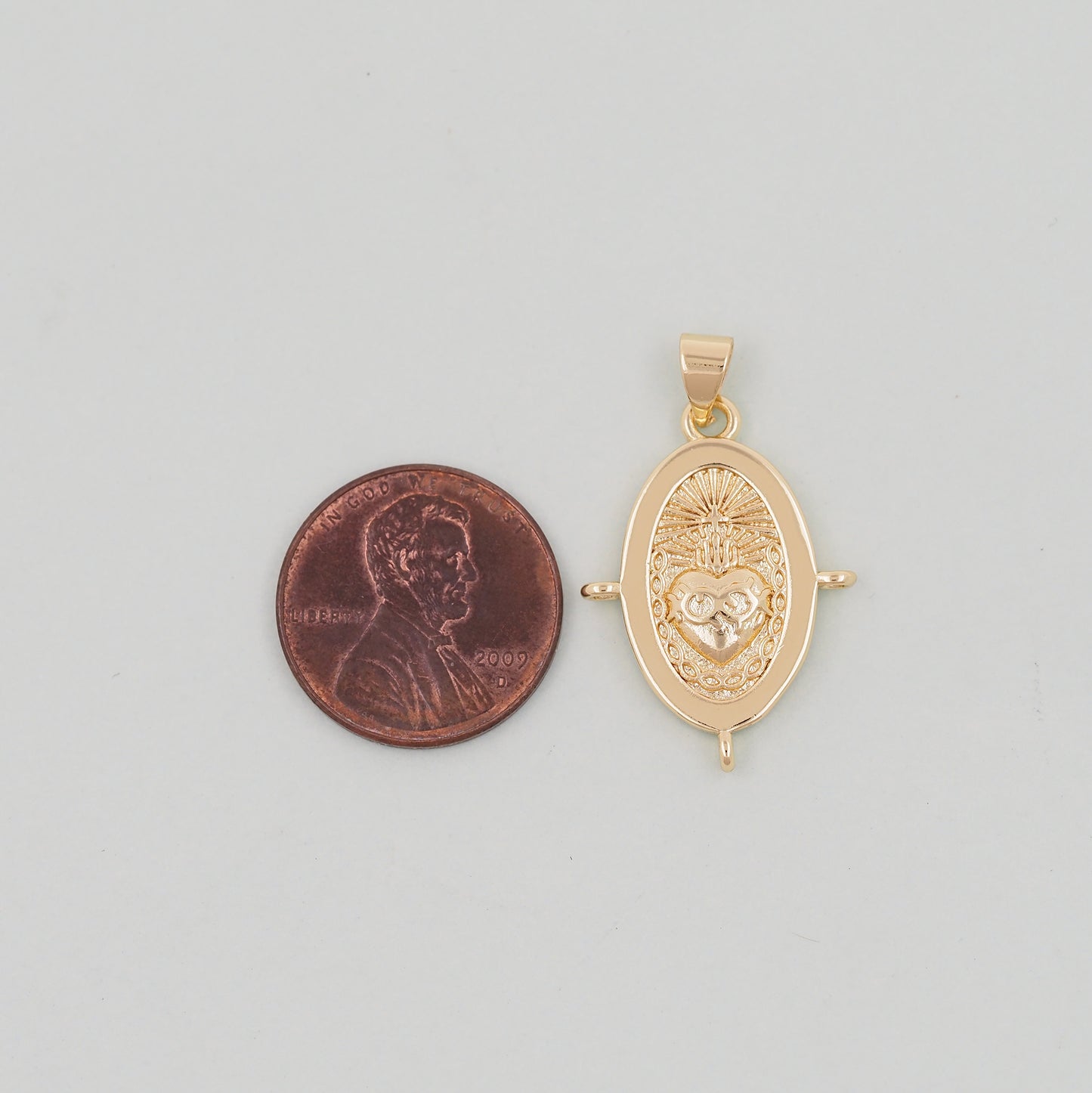 Gold sacred Heart Charms,18K Gold Filled flame sacred heart Pendant,Religious Charm Bracelet Necklace for DIY Jewelry Making Supply