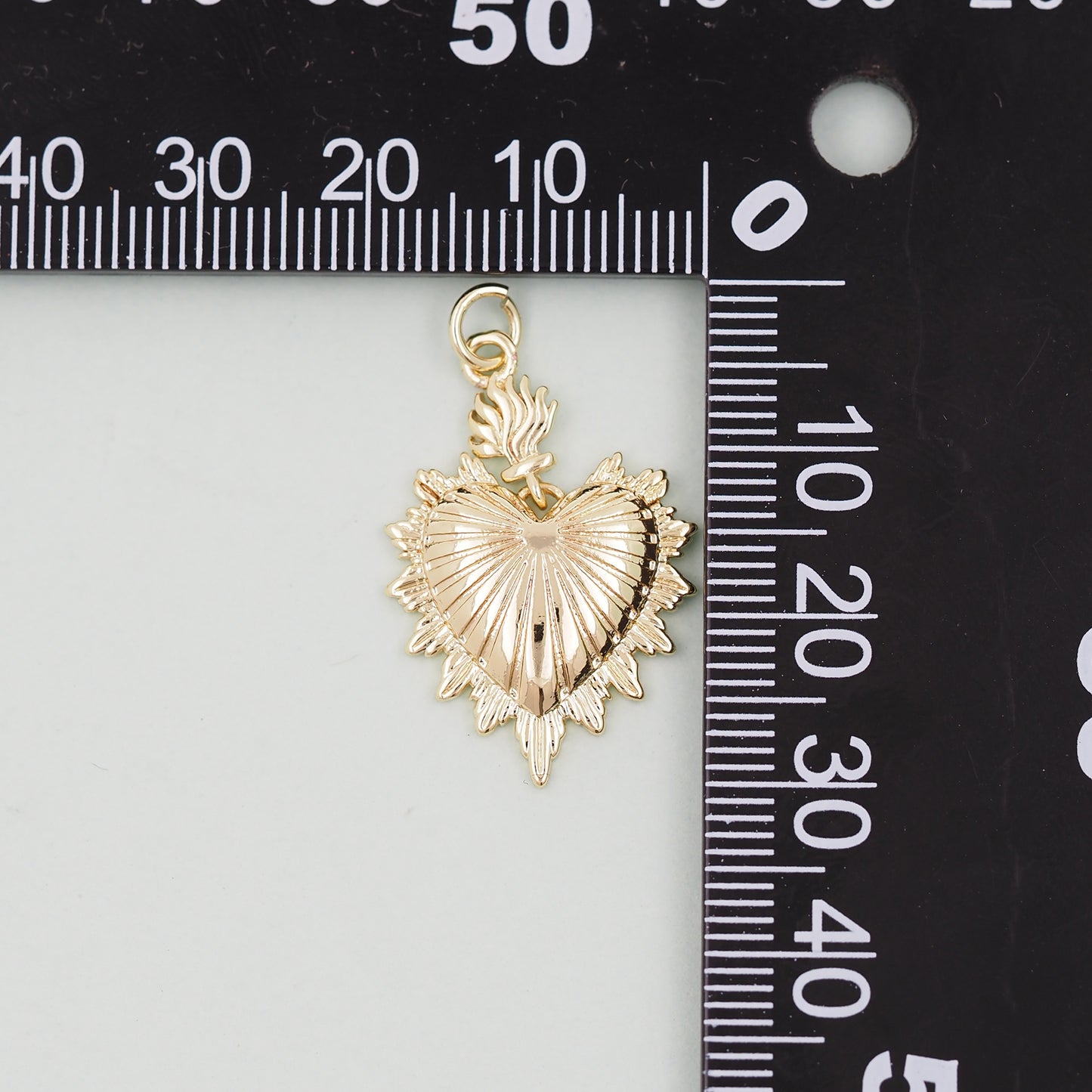 Gold sacred Heart Charms,18K Gold Filled flame sacred heart Pendant,Religious Charm Bracelet Necklace for DIY Jewelry Making Supply