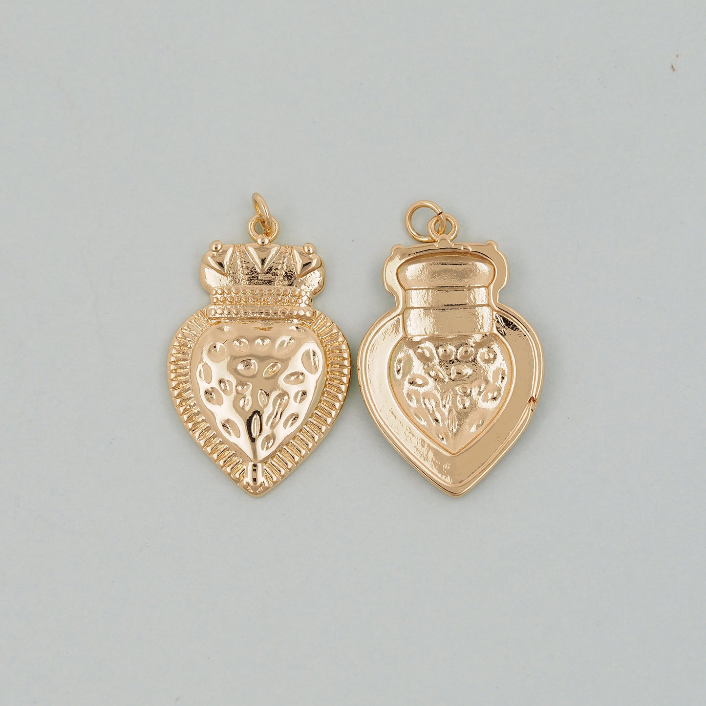 Gold sacred Heart Charms,18K Gold Filled flame sacred heart Pendant,Religious Charm Bracelet Necklace for DIY Jewelry Making Supply