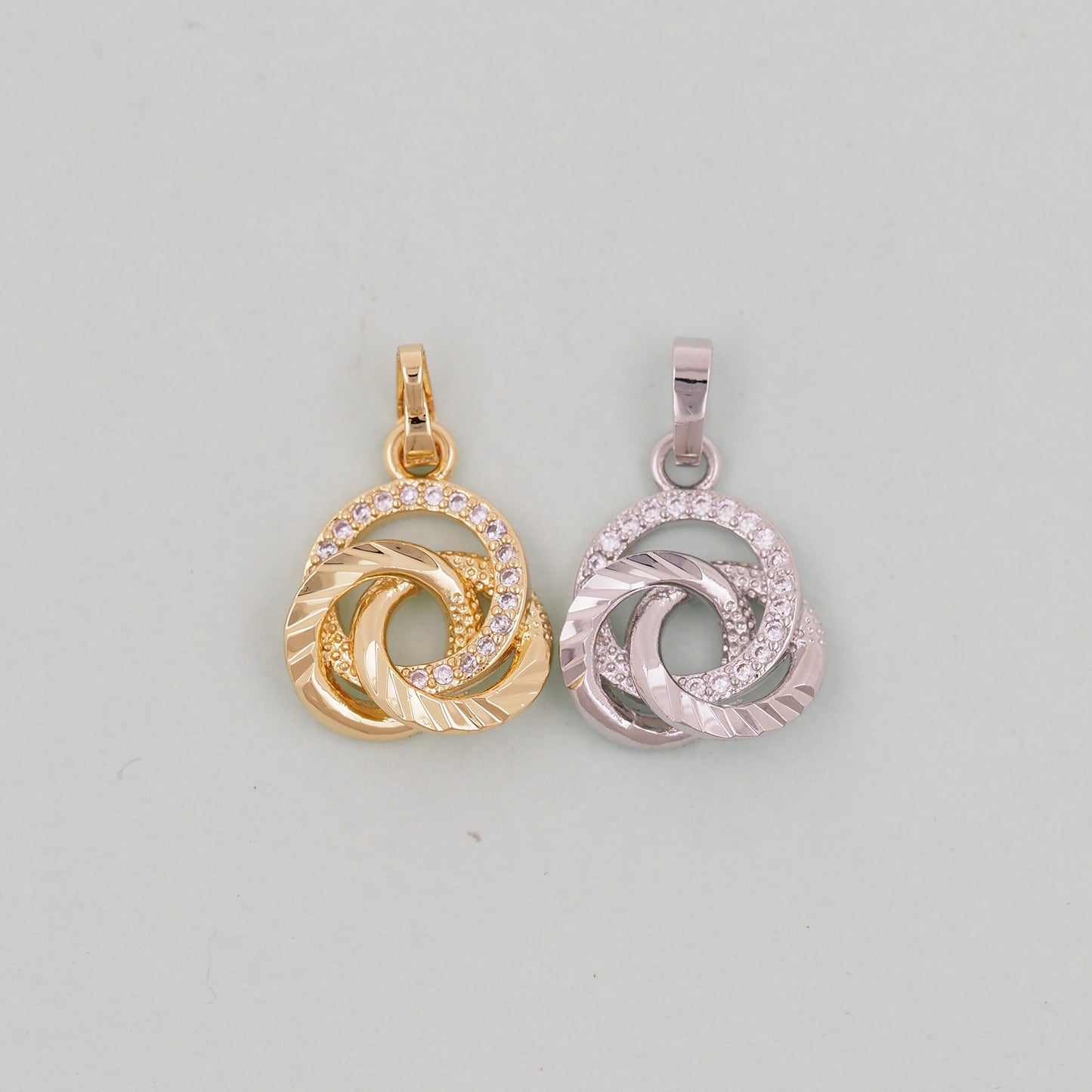 Gold Round Charms,18K Gold Filled three circles Pendant,three circles Charm Bracelet Necklace for DIY Jewelry Making Supply
