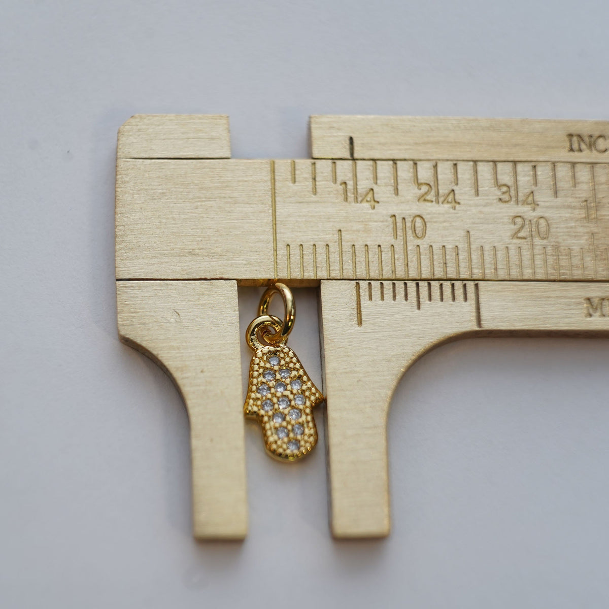 18K Gold Filled Hamsa Charm Pendant for Jewelry Making