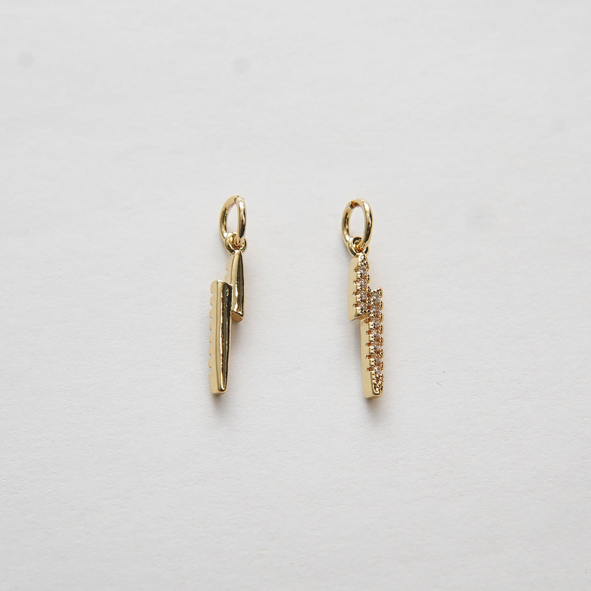 18K Gold Filled Hand Charm Pendant for Jewelry Making
