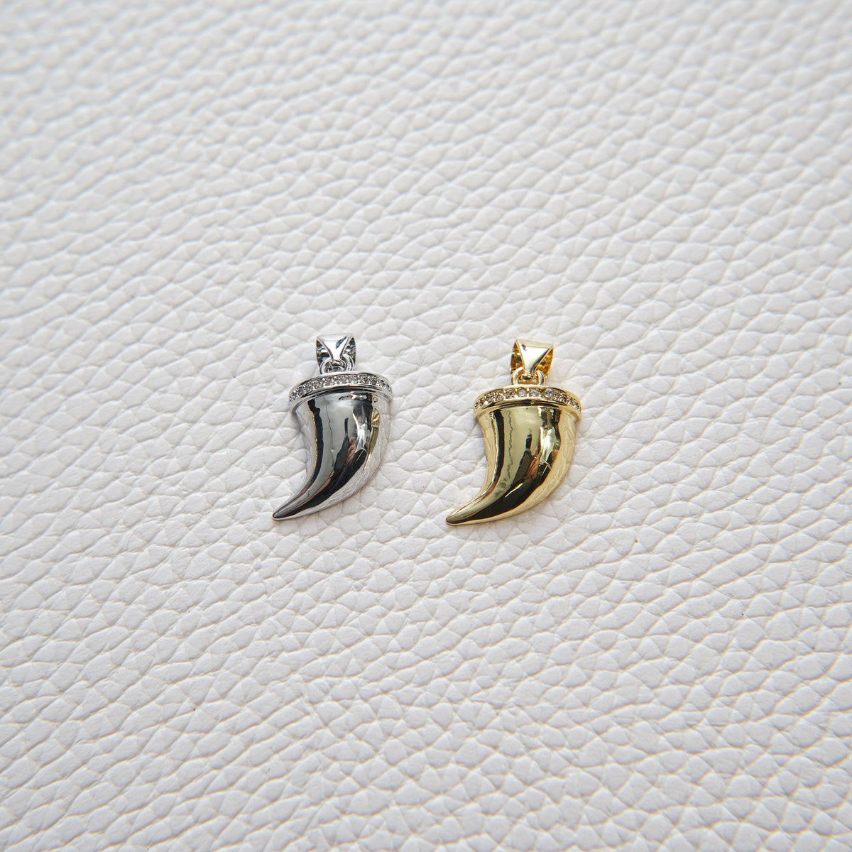 Gold Horns Charms,18K Gold Filled  Horns Pendant,CZ Micro Pave Horns Charm Bracelet Necklace for DIY Jewelry Making Supply