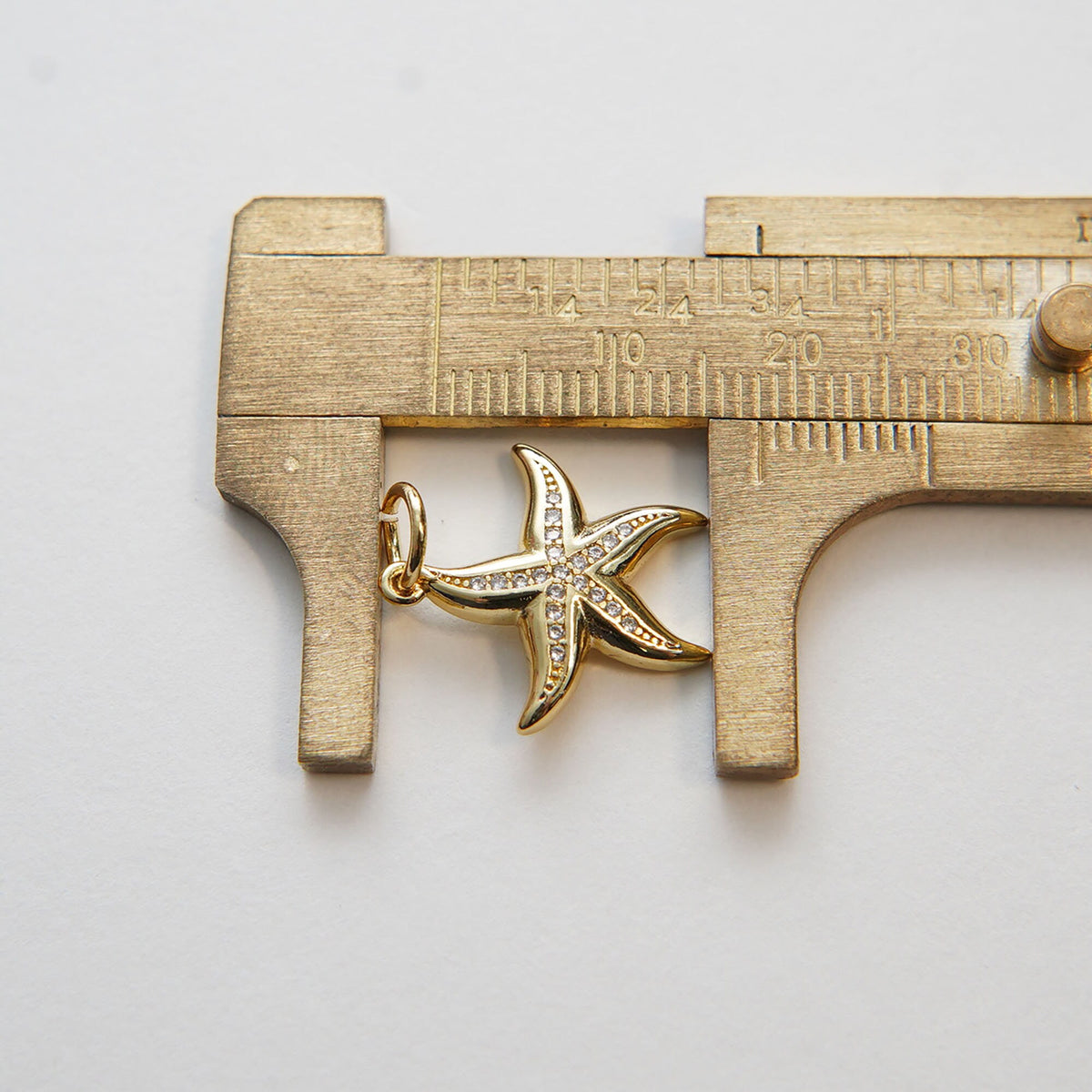 18K Gold Filled Star Charm Pendant for Jewelry Making