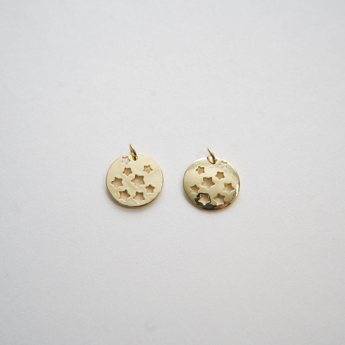 Gold Star Charms,18K Gold Filled Round Star Pendant,Silver Star Charm Bracelet Necklace for DIY Jewelry Making Supply