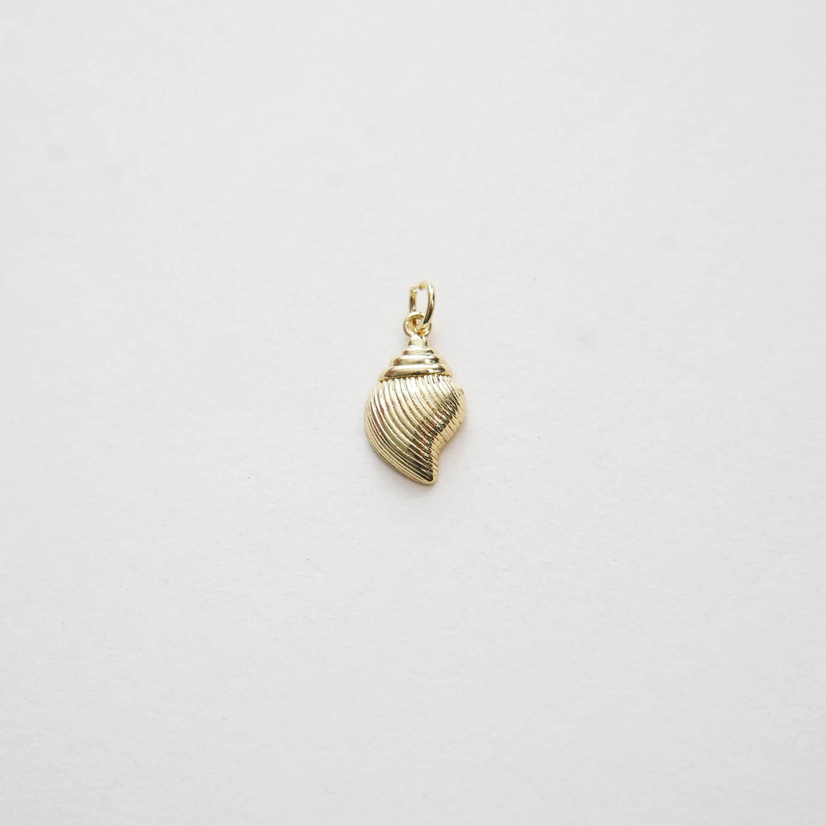 Gold Conch Charms,18K Gold Filled Conch Shell Pendant,Silver Conch Shell Charm Bracelet Necklace for DIY Jewelry Making Suppl